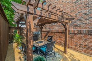 6050 Portrush Drive - Photo 3