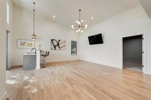 6411 Royal Lane - Photo 10