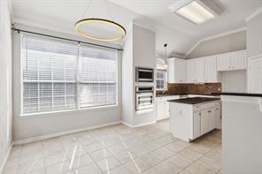 8012 Greenwood Drive - Photo 14