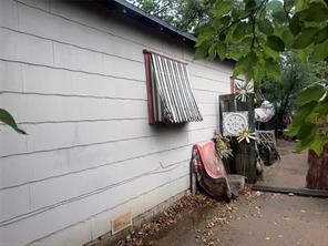 608 E Wichita Street - Photo 3