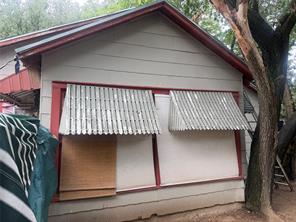 608 E Wichita Street - Photo 4