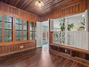 2115 Park Street - Photo 18