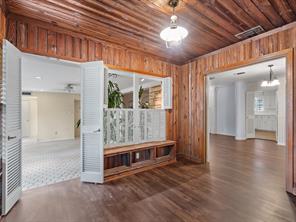 2115 Park Street - Photo 19
