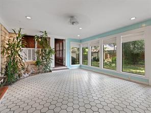 2115 Park Street - Photo 23