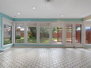 2115 Park Street - Photo 24