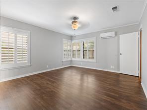 2115 Park Street - Photo 29