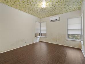 2115 Park Street - Photo 32