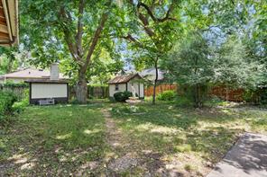2115 Park Street - Photo 39