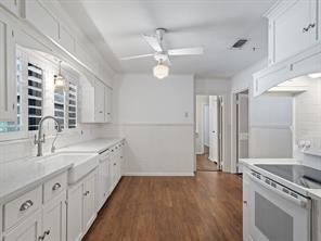 2115 Park Street - Photo 5