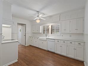 2115 Park Street - Photo 6