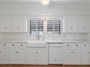 2115 Park Street - Photo 7
