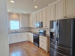 3416 Westminster Avenue - Photo 18