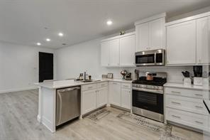7031 Cedar Creek Drive - Photo 9