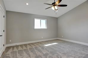 1304 Country Road - Photo 19