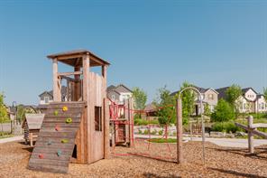 9505 Dahlia Boulevard - Photo 16