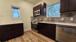 1700 Kendolph - Photo 8