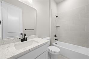 217 Ravenna Boulevard - Photo 31
