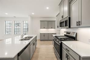 9501 Dahlia Boulevard - Photo 10