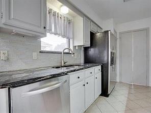 813 Leslie Lane - Photo 6