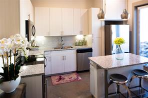 6000 Gaston Avenue - Photo 3