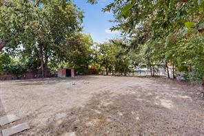1317 Lakeside Drive - Photo 38