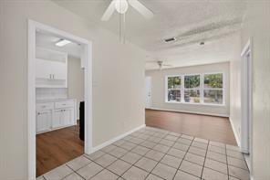 1317 Lakeside Drive - Photo 9