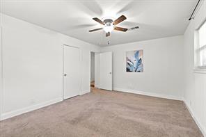 403 E Huitt Lane - Photo 12