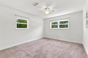 403 E Huitt Lane - Photo 17