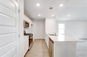 2599 Border Avenue - Photo 2