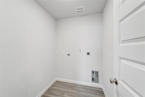 2599 Border Avenue - Photo 6