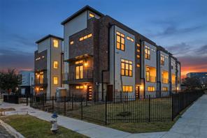 2631 Kirby Street - Photo 1