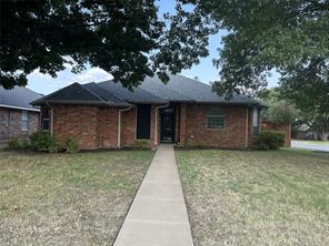 3308 Pheasant Hollow - Photo 1