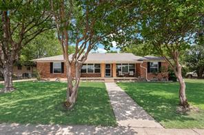9506 Mercer Drive - Photo 1