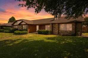 117 Cole Street - Photo 1