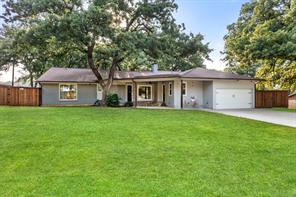 149 Redwood Drive - Photo 1