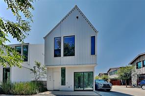 904 Blackland Court - Photo 1