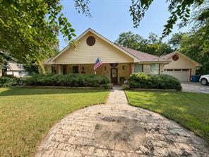527 W Roberts Street - Photo 2