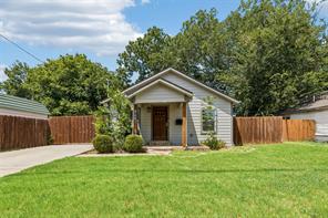 605 E Graham Street - Photo 1