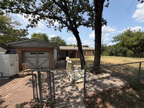 1832 Smokehouse Road - Photo 3