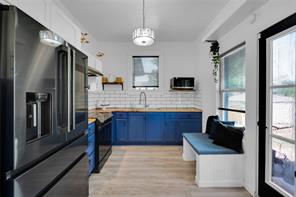805 E Wise Street - Photo 11