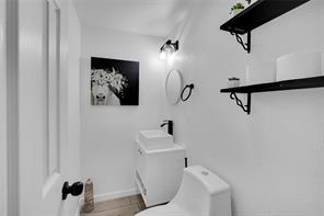 805 E Wise Street - Photo 16