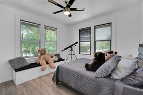 805 E Wise Street - Photo 24