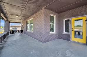 805 E Wise Street - Photo 3