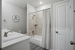 617 Nakoma Drive - Photo 32