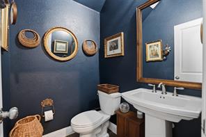 617 Nakoma Drive - Photo 6