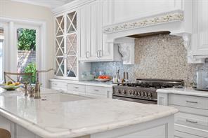 4902 Westbriar Drive - Photo 9