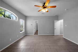 317 Sheridan Road - Photo 15