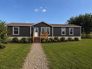 104 Grace Drive - Photo 1