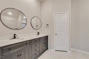 4813 Cleves Avenue - Photo 16
