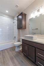 208 Pecan Street - Photo 28